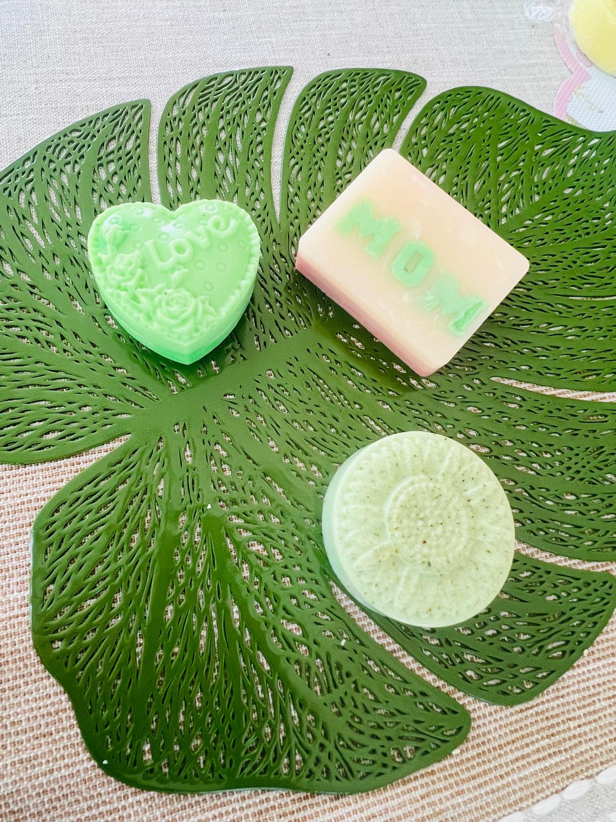 Green Clay Purifying Bar con arcilla verde y menta
